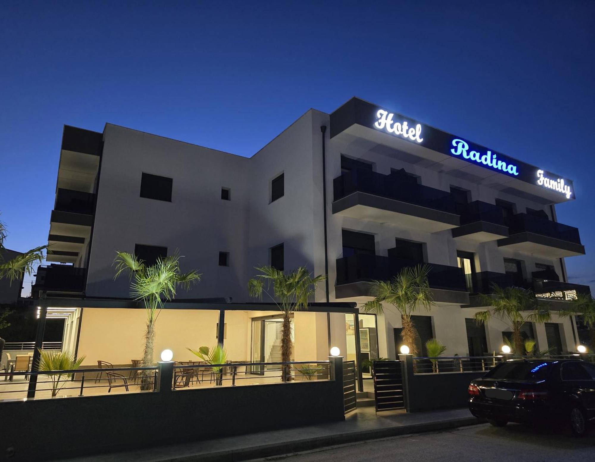 Kallithea Radina Family公寓式酒店 外观 照片
